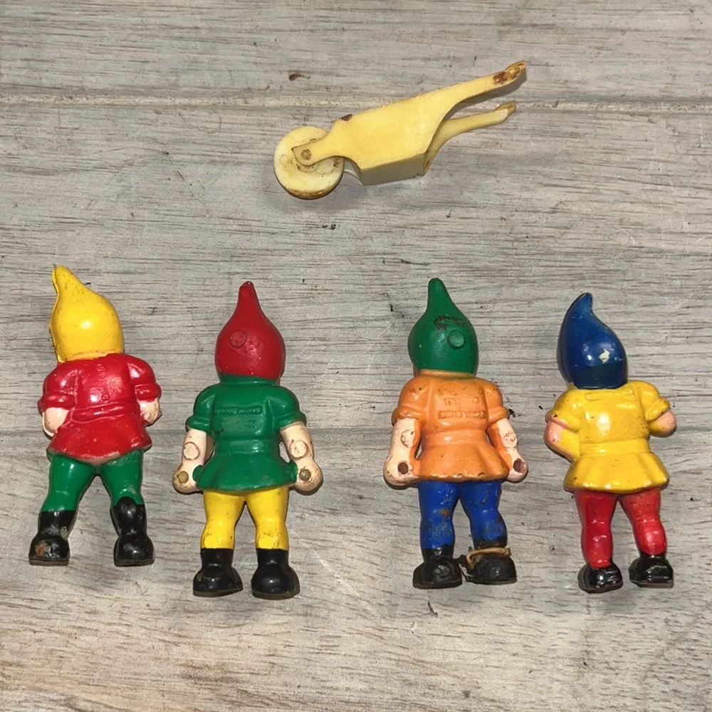 1950s dwarf cake toppers
